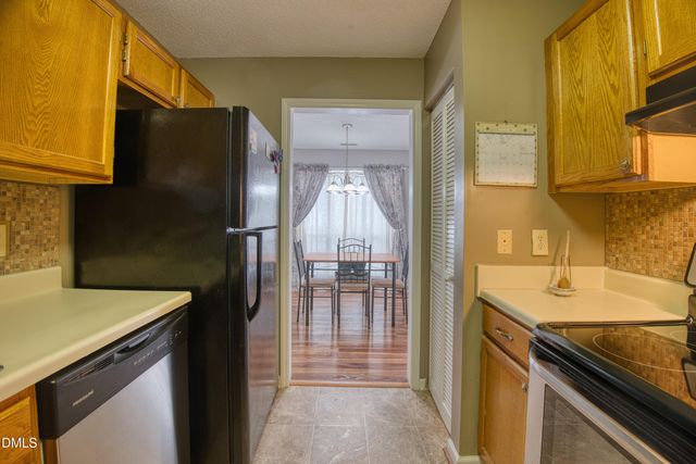 4641 Timbermill Court 302, Raleigh, NC 27612