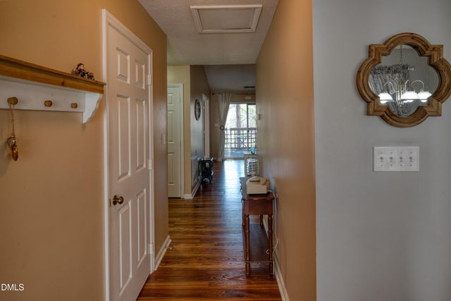 4641 Timbermill Court 302, Raleigh, NC 27612