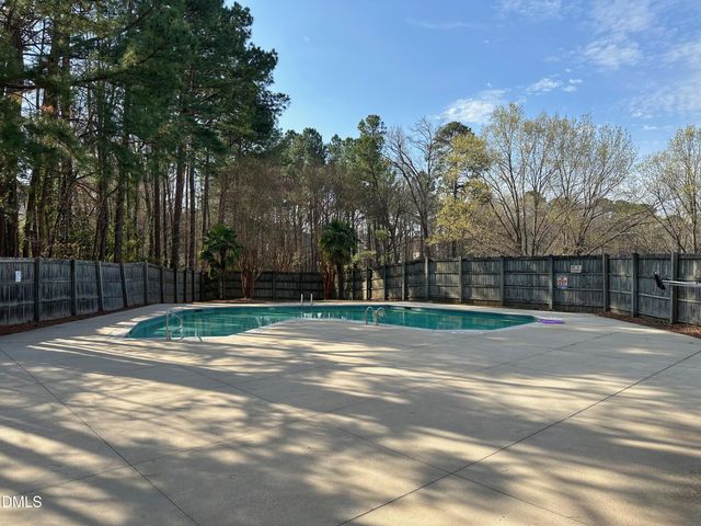 4641 Timbermill Court 302, Raleigh, NC 27612