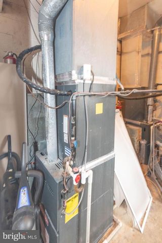 5900 YORK ROAD, Baltimore, MD 21212