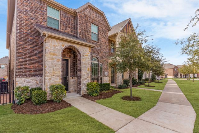 7608 Redondo Drive, Rowlett, TX 75088