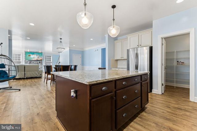 10637 MCCORMICK FARM DR, Manassas, VA 20110