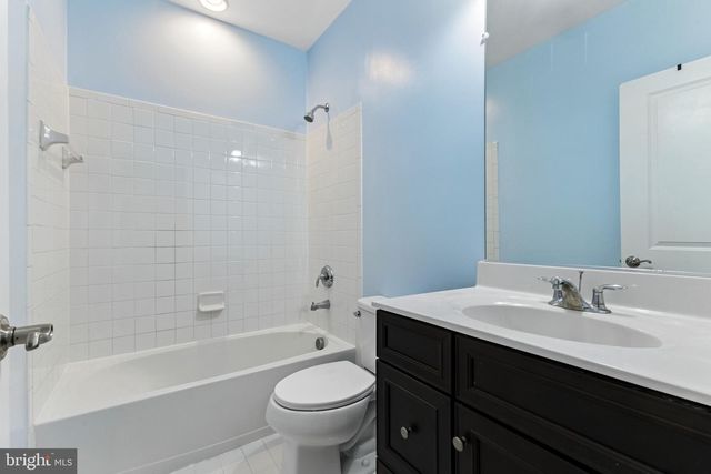 10637 MCCORMICK FARM DR, Manassas, VA 20110