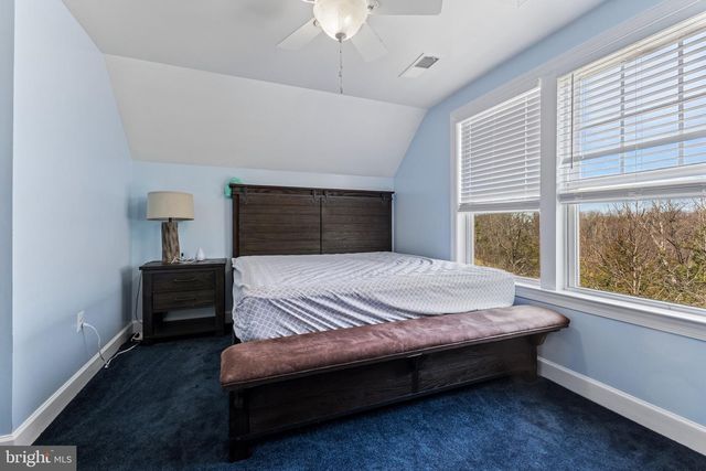 10637 MCCORMICK FARM DR, Manassas, VA 20110