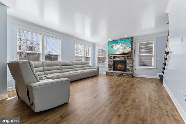 10637 MCCORMICK FARM DR, Manassas, VA 20110