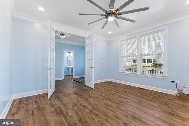 10637 MCCORMICK FARM DR, Manassas, VA 20110