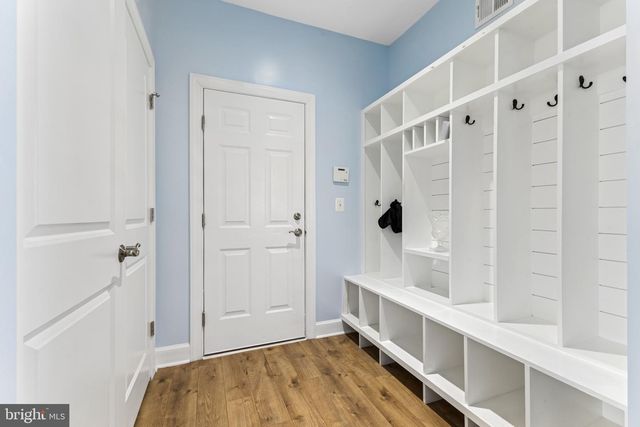 10637 MCCORMICK FARM DR, Manassas, VA 20110