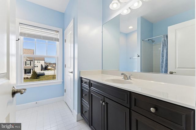 10637 MCCORMICK FARM DR, Manassas, VA 20110