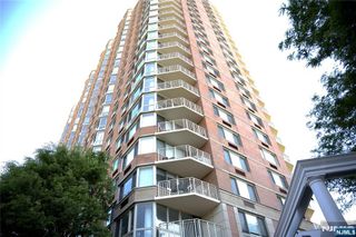 20 2nd 2111, Jersey City, NJ 07034
