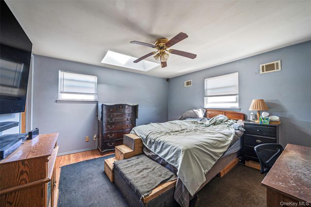 18 Saint Joseph Avenue, Ronkonkoma, NY 11779