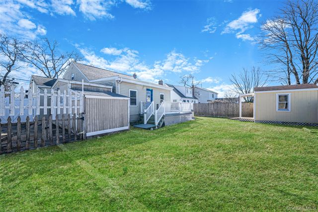 18 Saint Joseph Avenue, Ronkonkoma, NY 11779