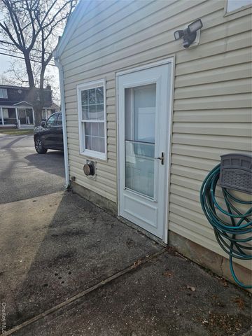 18 Saint Joseph Avenue, Ronkonkoma, NY 11779