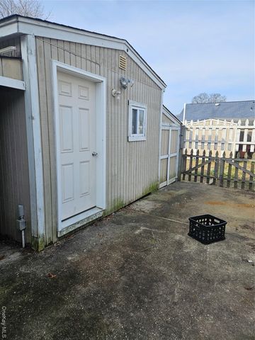 18 Saint Joseph Avenue, Ronkonkoma, NY 11779