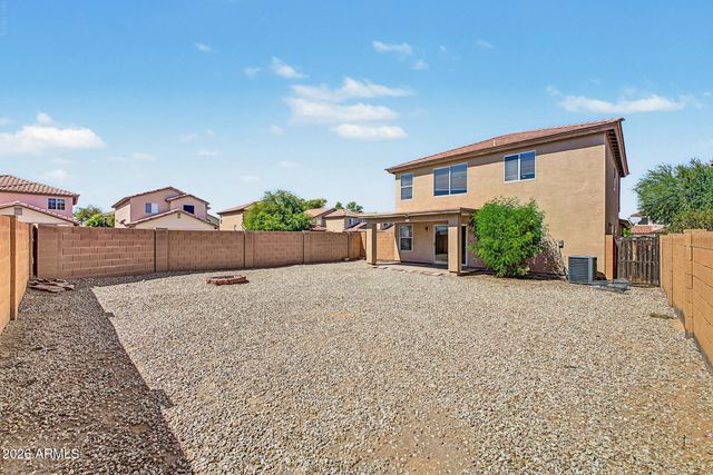 797 E Desert Holly Circle, San Tan Valley, AZ 85143