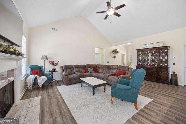 103 Mingledorff Court, Springfield, GA 31329