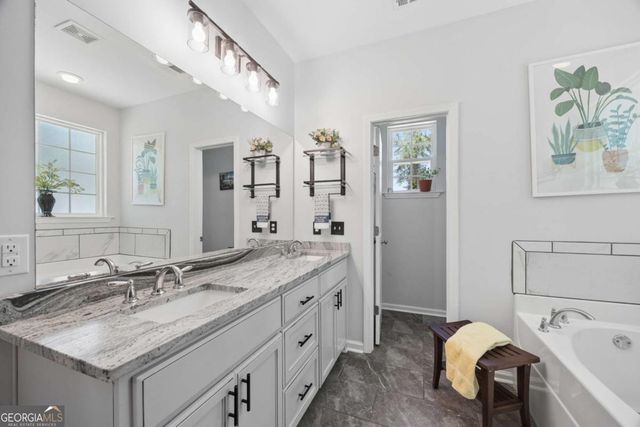 103 Mingledorff Court, Springfield, GA 31329