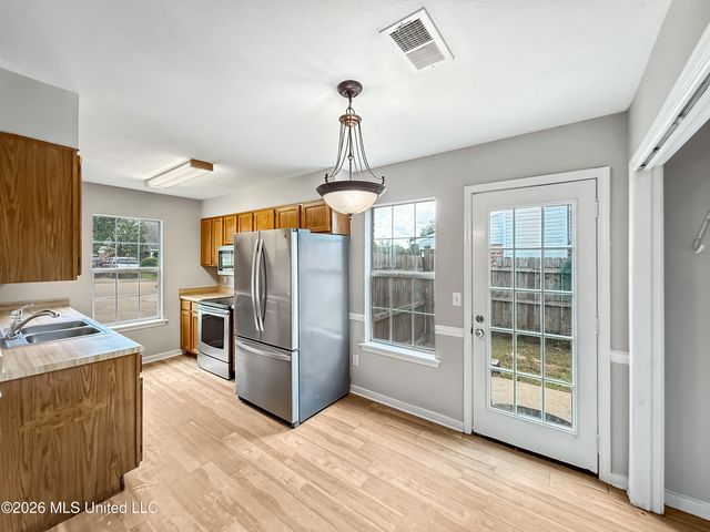 2007 Fox Hill Lane, Byram, MS 39272