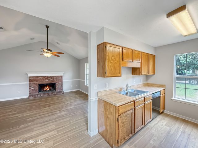 2007 Fox Hill Lane, Byram, MS 39272