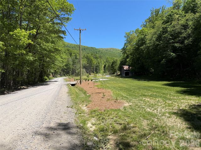25 Buck Ridge Road, Fairview, NC 28730