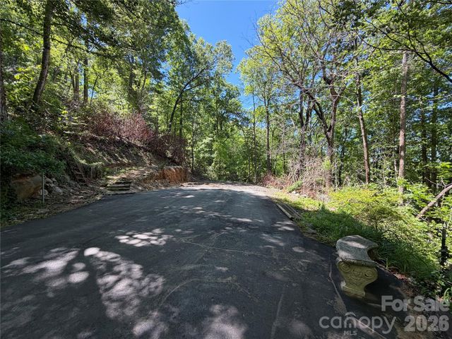 25 Buck Ridge Road, Fairview, NC 28730