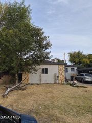 44228 Foxton Avenue, Lancaster, CA 93535