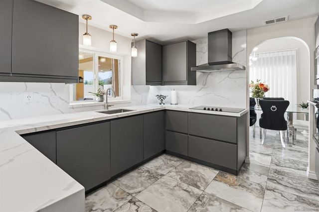 3722 Avenida Johanna, La Mesa, CA 91941