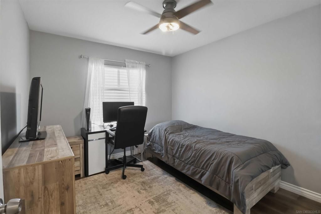 Image 26 of property listing at 3722 Avenida Johanna, La Mesa, CA 91941