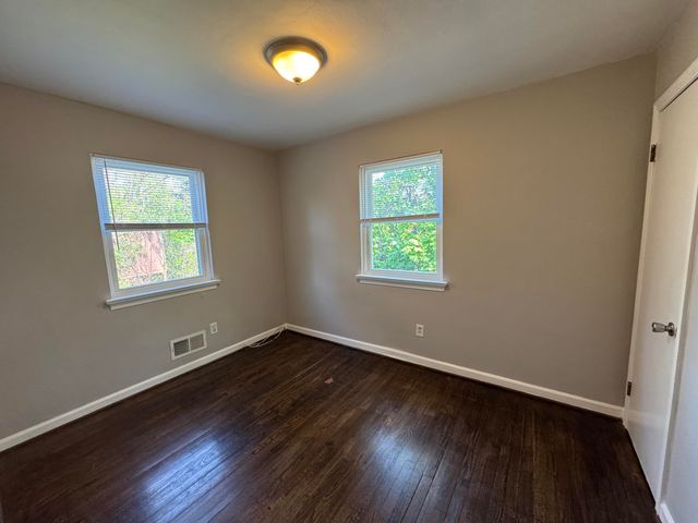 713 Oakview DR, Salem, VA 24153