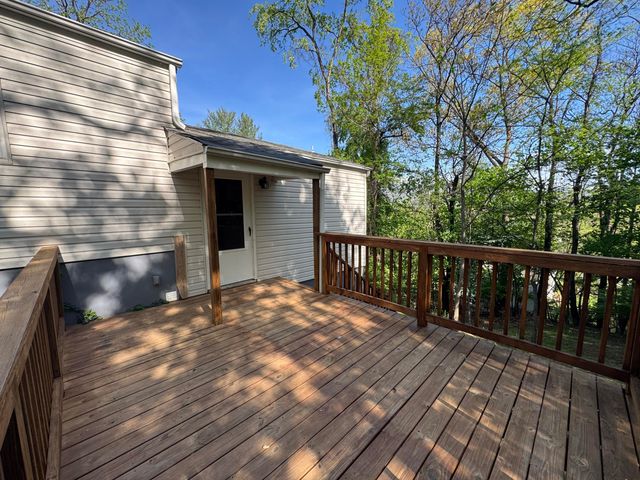 713 Oakview DR, Salem, VA 24153