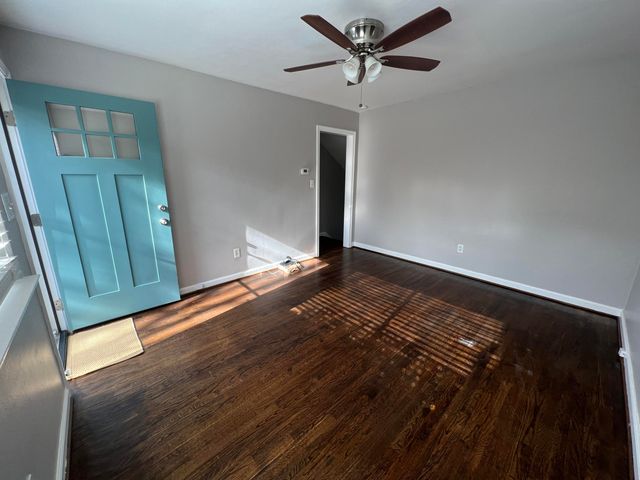 713 Oakview DR, Salem, VA 24153