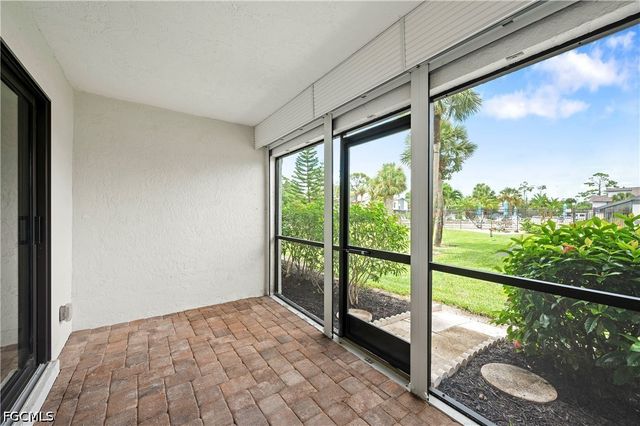 17452 Overhill DR B, Fort Myers, FL 33908
