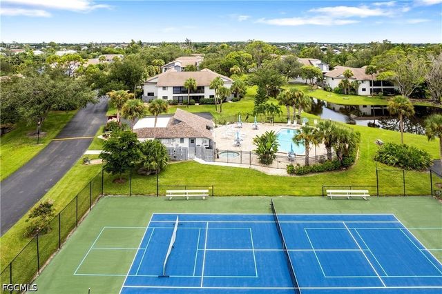 17452 Overhill DR B, Fort Myers, FL 33908
