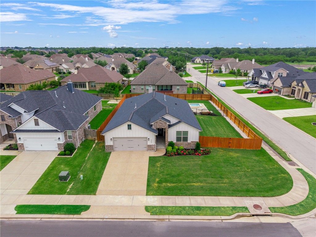 3353 Stonington Way, Bryan, TX 77808 — photo 2