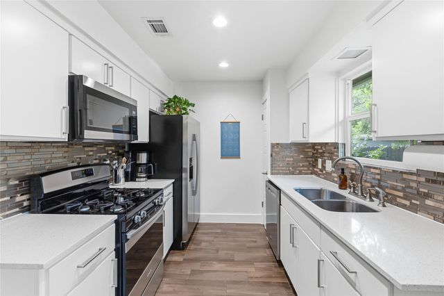 5710 Boulder CRK, Austin, TX 78724