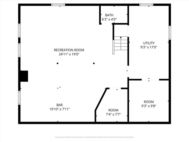 23870 Beacon Drive, Farmington, MI 48336