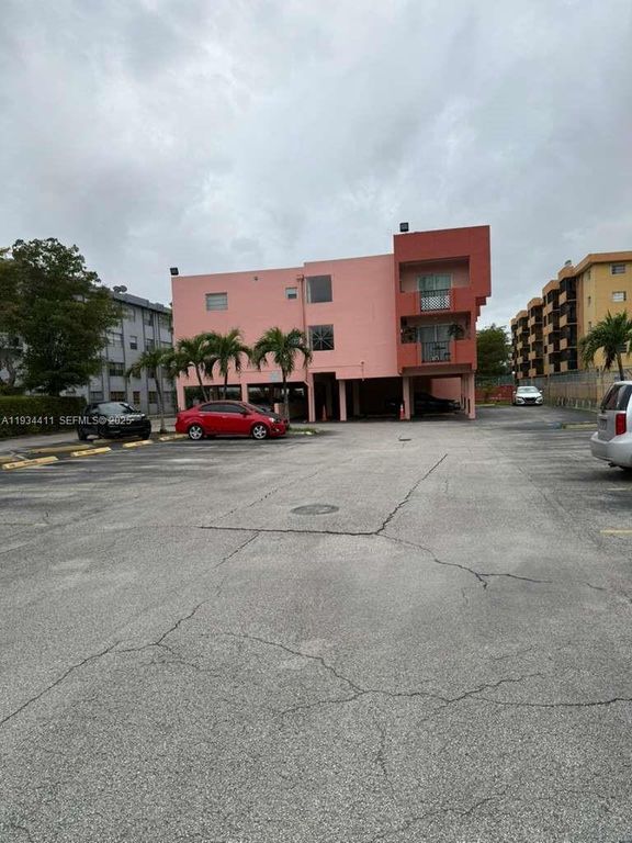 505 NW 72nd Ave 110, Miami, FL 33126