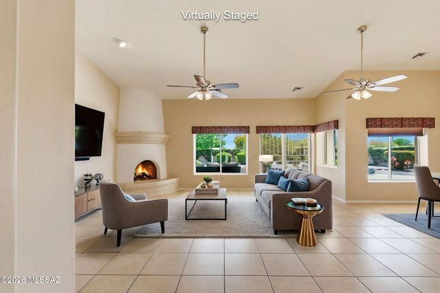 631 S Placita Plenilunio, Green Valley, AZ 85614