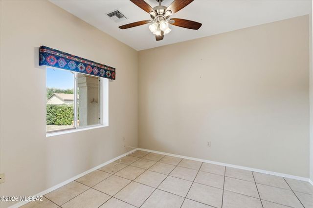 631 S Placita Plenilunio, Green Valley, AZ 85614