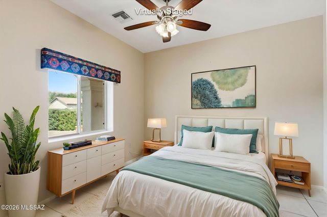 631 S Placita Plenilunio, Green Valley, AZ 85614