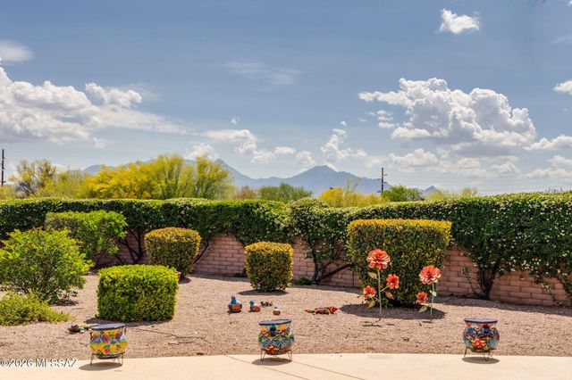 631 S Placita Plenilunio, Green Valley, AZ 85614
