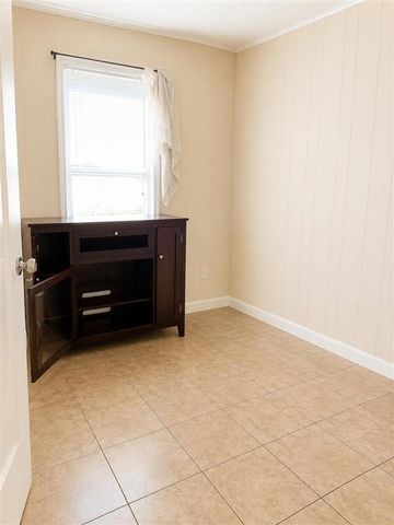 1305 Guillory St Street, Westlake, LA 70669