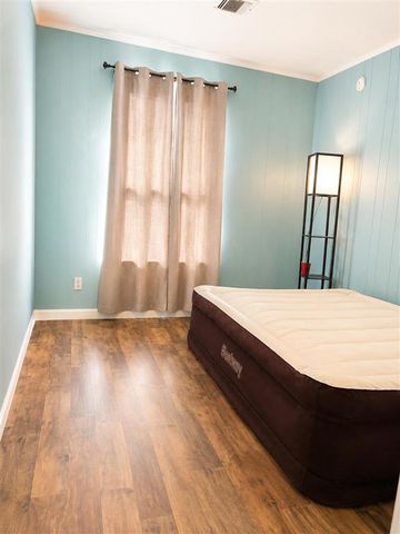 1305 Guillory St Street, Westlake, LA 70669