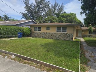 1340 NE 145th St 1, Miami, FL 33161