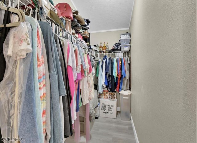 54 Oyster Bay LN, Fort Myers Beach, FL 33931