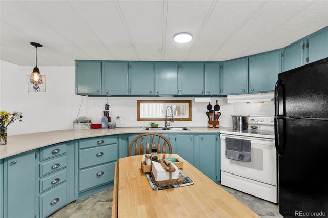 2401 Central Avenue, Canon City, CO 81212