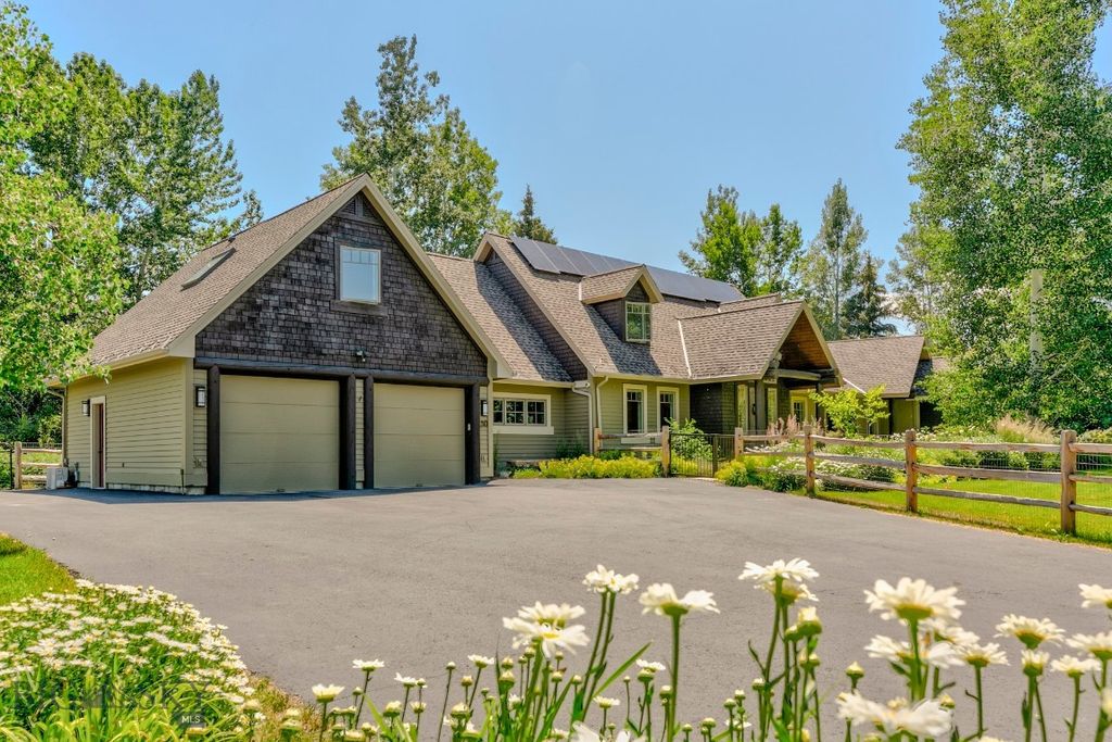 30 Gardner Park, Bozeman, MT 59715 photo 2