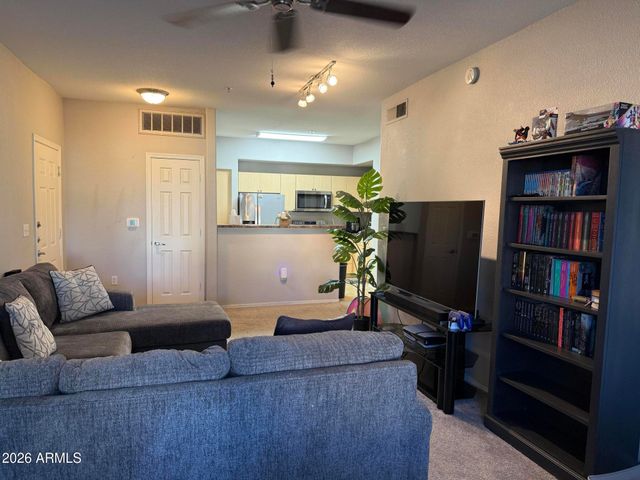 18416 N CAVE CREEK Road 1014, Phoenix, AZ 85032