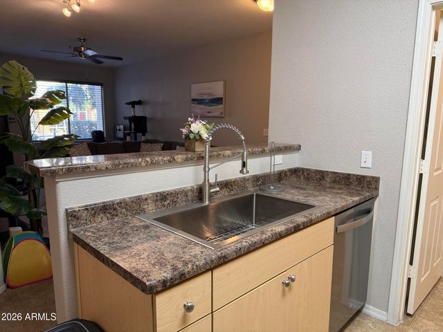 18416 N CAVE CREEK Road 1014, Phoenix, AZ 85032