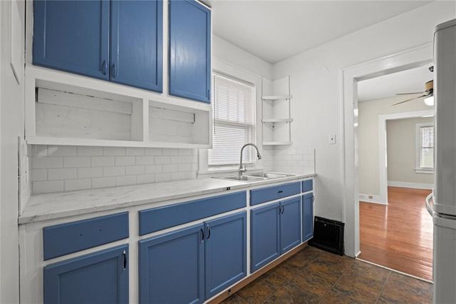 708 Thornton Street, Leavenworth, KS 66048