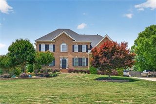 6005 Lomond Drive, Summerfield, NC 27358